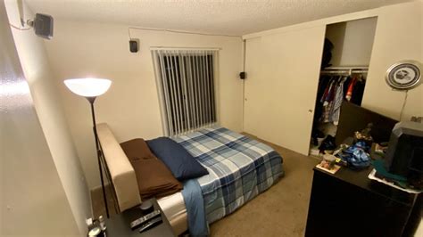 Looking for non-smoking inside the house, clean roommates, students welcome. . Cheap private rooms for rent near me